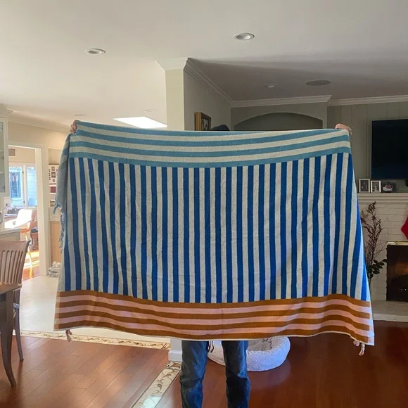 Brooklinen Striped Beach Towel - Picture 2 of 2